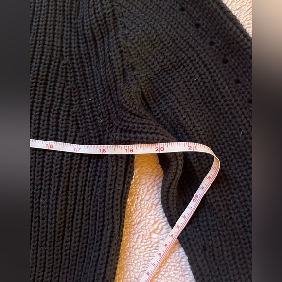 Mango Knit Black Crew Neck Sweater Size Small - Picture 9 of 9